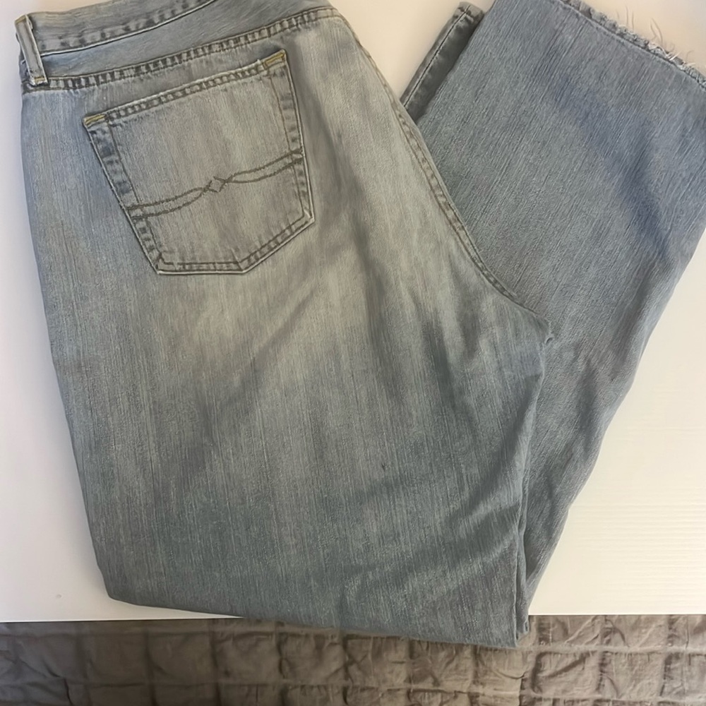 Lucky Distressed Jeans. Size 42